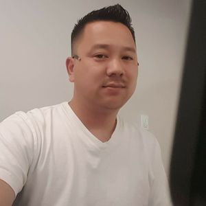 Meet your Posher, Christopher